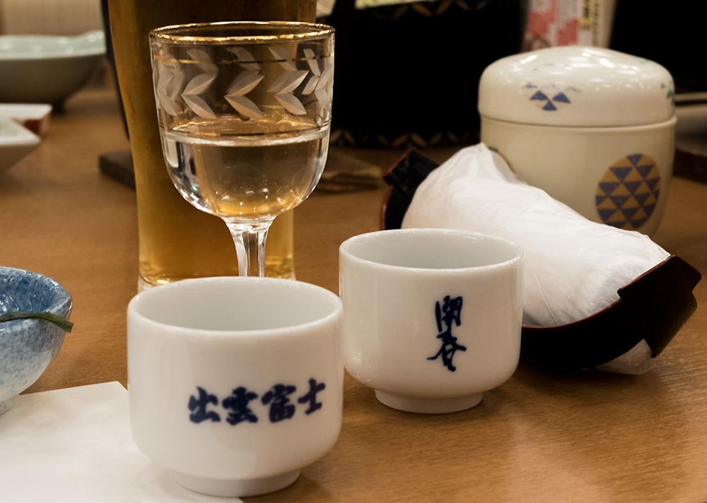verres et o-choko de saké