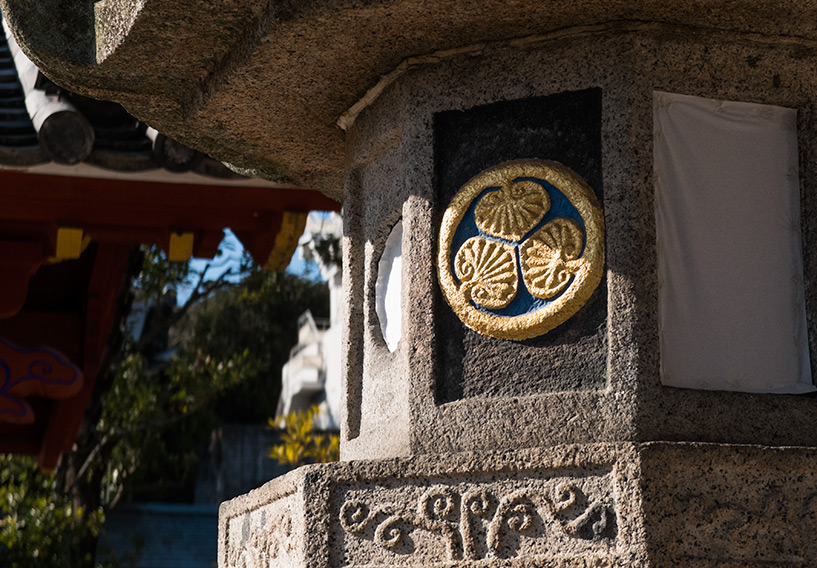 Lanterne de pierre (石灯籠 ishidōrō), sanctuaire Toshogu Hiroshima